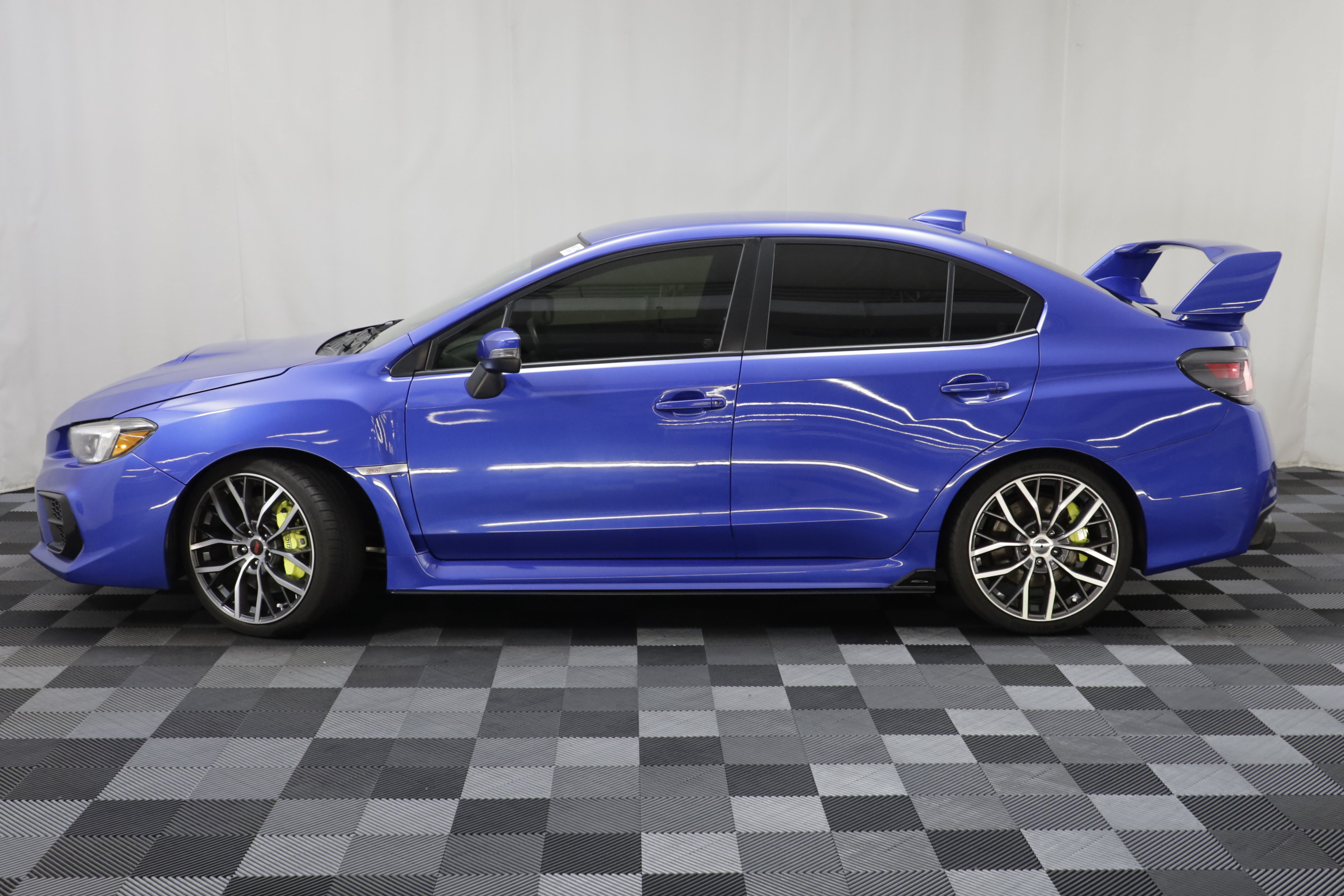 Used 2020 Subaru WRX STI AWD/4WD image 4