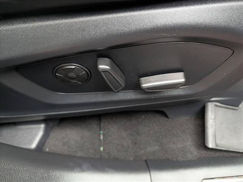 Used 2025 Ford Explorer ST AWD/4WD image 13