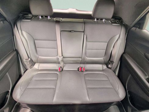 Used 2021 Chevrolet TrailBlazer RS w/ Technology Package FWD image 32