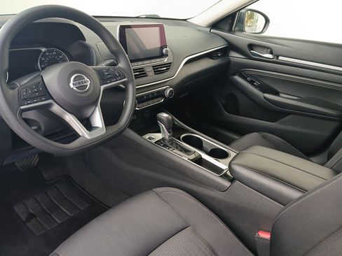 Used 2021 Nissan Altima 2.5 SV image 14