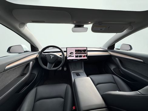 Used 2023 Tesla Model 3 Performance AWD/4WD image 2