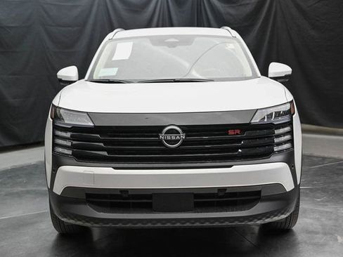 New 2025 Nissan Kicks SR image 5