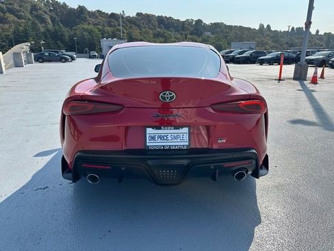 Certified 2021 Toyota Supra w/ Safety & Technology Package image 7