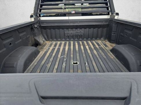 Used 2022 Chevrolet Silverado 2500 High Country w/ Safety Package II AWD/4WD image 4