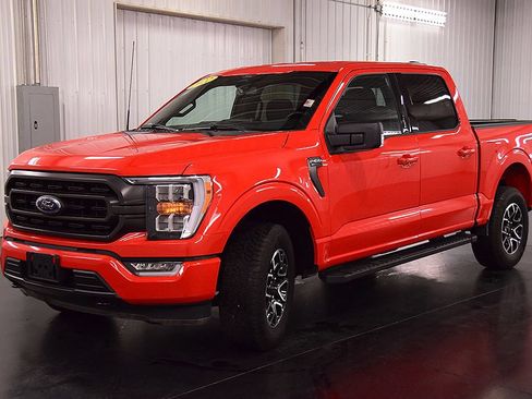 Used 2022 Ford F150 XLT w/ Equipment Group 302A High AWD/4WD image 3