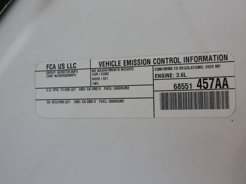 Used 2022 Jeep Grand Cherokee Limited AWD/4WD image 22