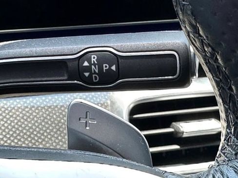 Used 2023 Mercedes-Benz GLS 580 4MATIC image 22