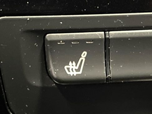 Used 2018 INFINITI QX30 Premium w/ Navigation Package AWD/4WD image 27