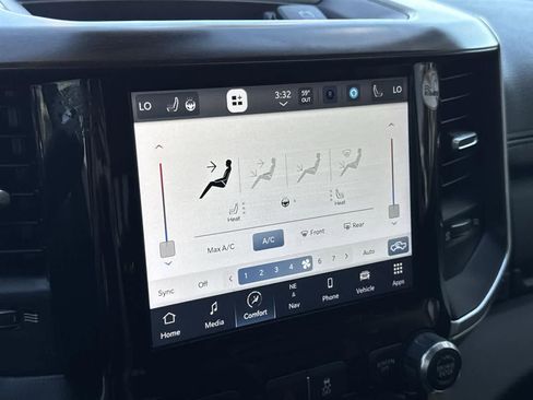 Used 2022 RAM 2500 Laramie image 13