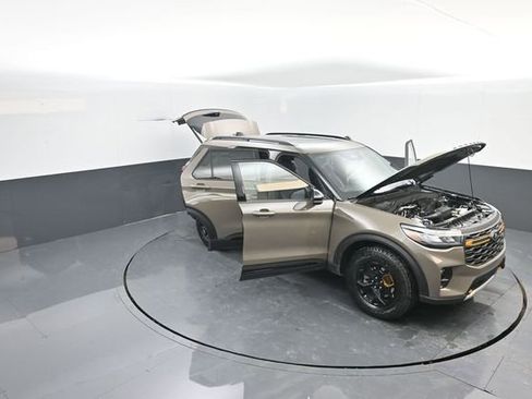 New 2026 Ford Explorer Tremor w/ Tremor Ultimate Package image 37