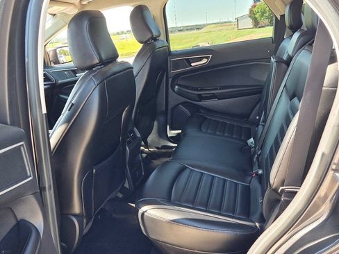 Used 2020 Ford Edge SEL FWD image 4