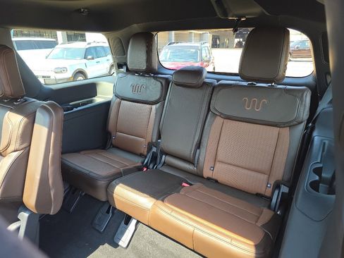 New 2025 Ford Expedition King Ranch image 18