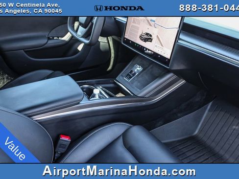 Used 2021 Tesla Model S Plaid image 16