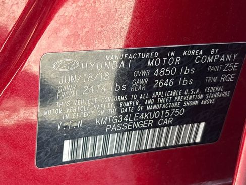 Used 2019 Genesis G70 3.3T Dynamic RWD image 28