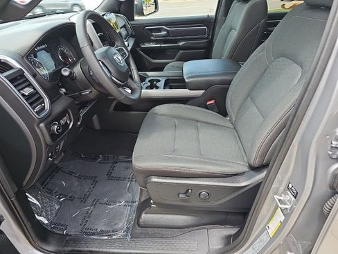 Certified 2025 RAM 1500 Big Horn AWD/4WD image 15