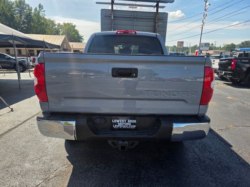 Used 2019 Toyota Tundra SR5 w/ SR5 Upgrade Package RWD image 6