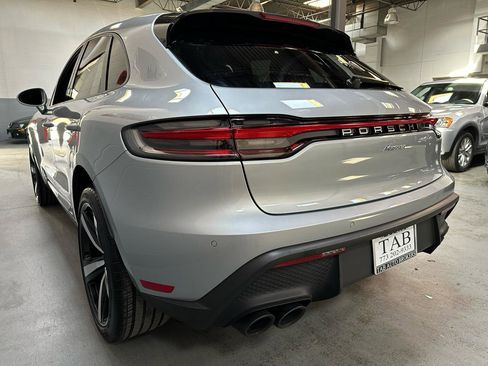 Used 2023 Porsche Macan image 5