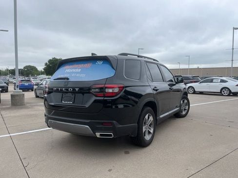 Certified 2026 Honda Pilot EX-L image 5