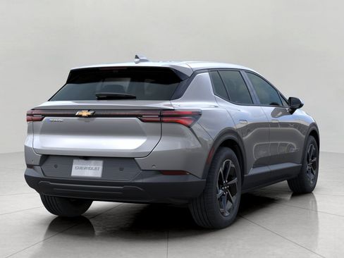 New 2026 Chevrolet Equinox EV LT w/ Comfort Package FWD image 4