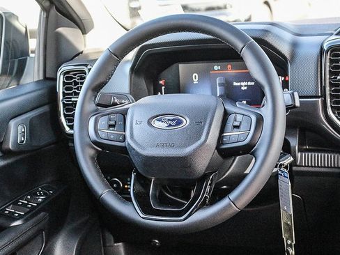 New 2025 Ford Ranger XLT w/ Black Appearance Package image 16