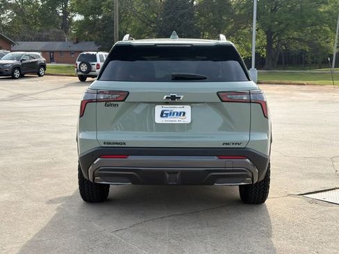 Used 2026 Chevrolet Equinox ACTIV image 6