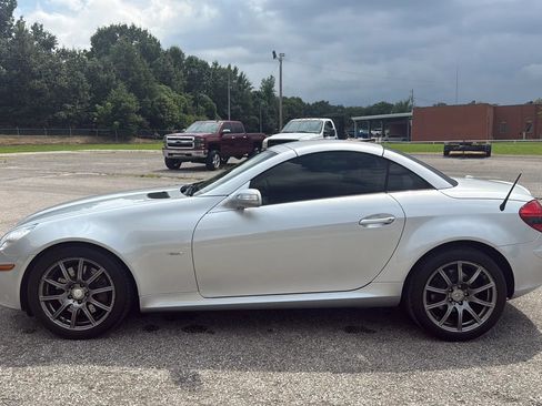 Used 2008 Mercedes-Benz SLK 350 image 2