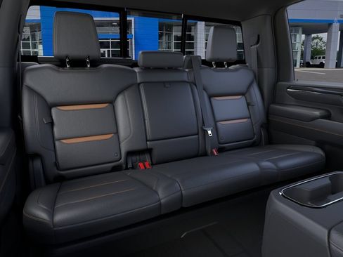 New 2026 GMC Sierra 2500 AT4 w/ AT4 Premium Plus Package AWD/4WD image 19