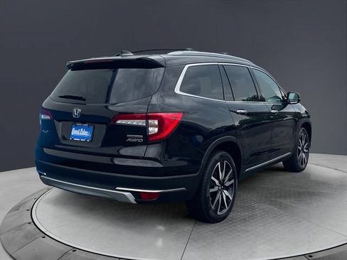Used 2019 Honda Pilot Touring image 5