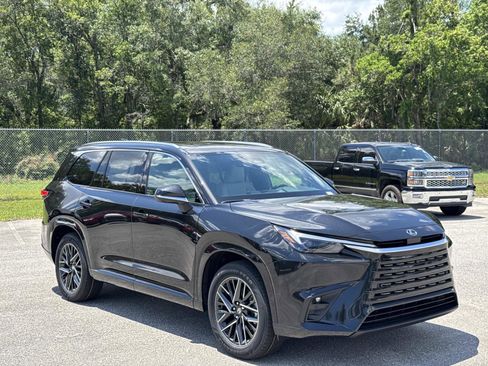 New 2026 Lexus TX 350 AWD image 1