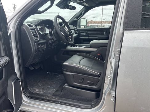 New 2026 RAM 2500 Laramie w/ Night Edition AWD/4WD image 17