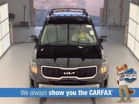 Used 2025 Kia Telluride EX X-Line AWD/4WD image 2