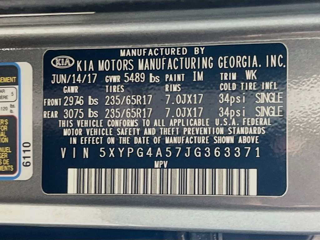 Used 2018 Kia Sorento FWD V6 image 32