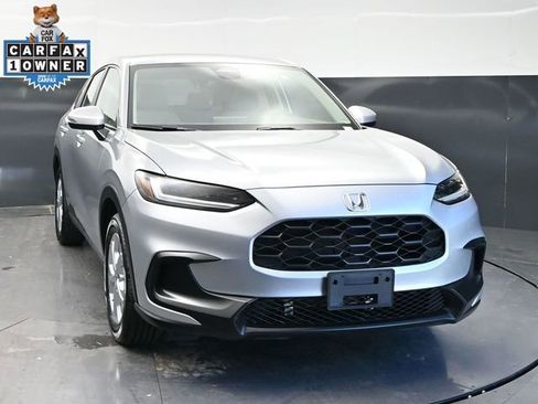 Certified 2025 Honda HR-V LX image 2