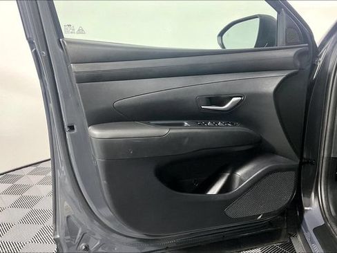 Certified 2026 Hyundai Tucson SE FWD image 25