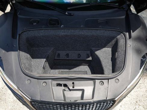 Used 2011 Audi R8 V10 image 51