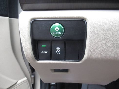 Used 2015 Honda Accord EX-L image 23