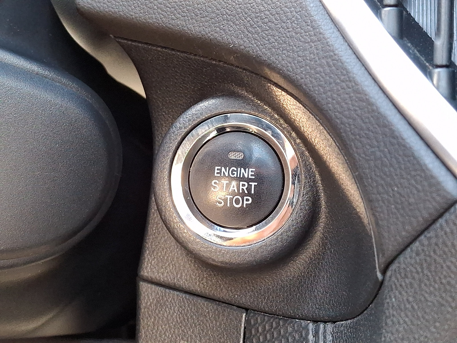 Used 2023 Subaru Forester Premium AWD/4WD image 26