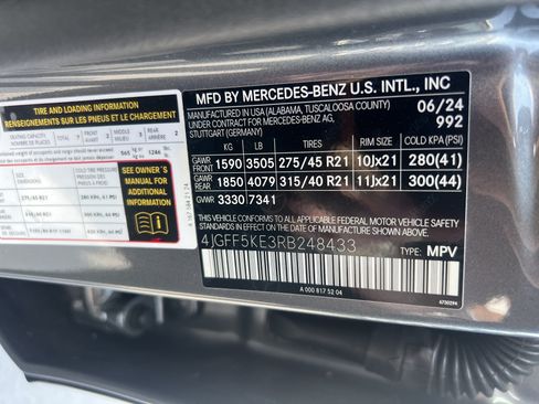 Certified 2024 Mercedes-Benz GLS 450 4MATIC w/ AMG Line Exterior image 35