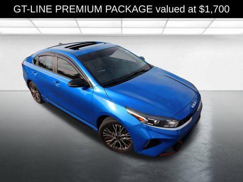 Used 2022 Kia Forte GT-Line w/ GT-Line Premium Package image 2