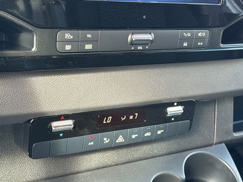 New 2025 Mercedes-Benz Sprinter 2500 image 22