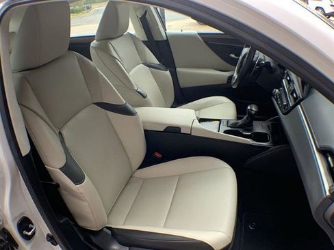 Certified 2025 Lexus ES 350 w/ Premium Package image 25