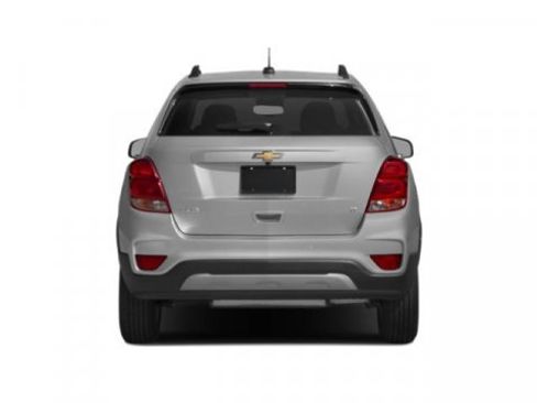 Used 2020 Chevrolet Trax LT w/ LT Convenience Package image 8