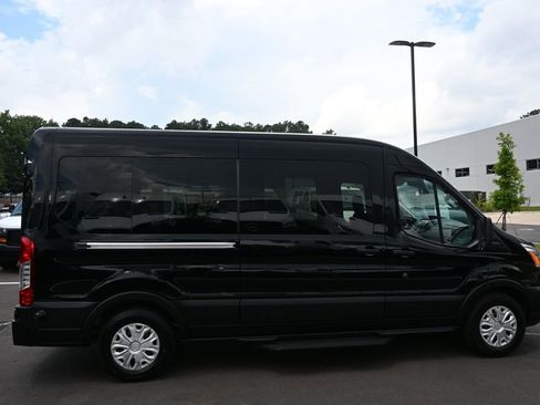 Used 2019 Ford Transit 350 XLT RWD image 24