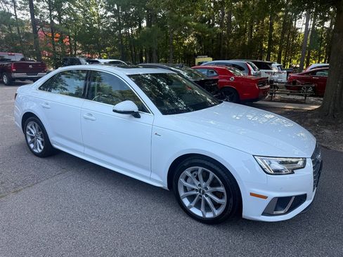 Used 2019 Audi A4 2.0T Premium Plus w/ Premium Plus Package AWD/4WD image 4