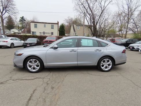 Certified 2024 Honda Accord LX image 3