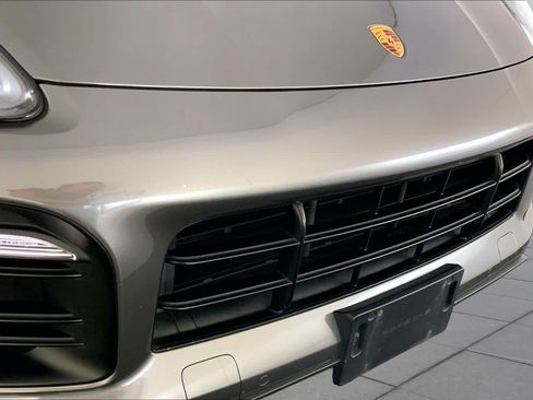 Used 2019 Porsche Cayenne S AWD/4WD image 32