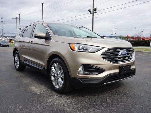 Used 2020 Ford Edge Titanium w/ Cargo Accessory Package image 3
