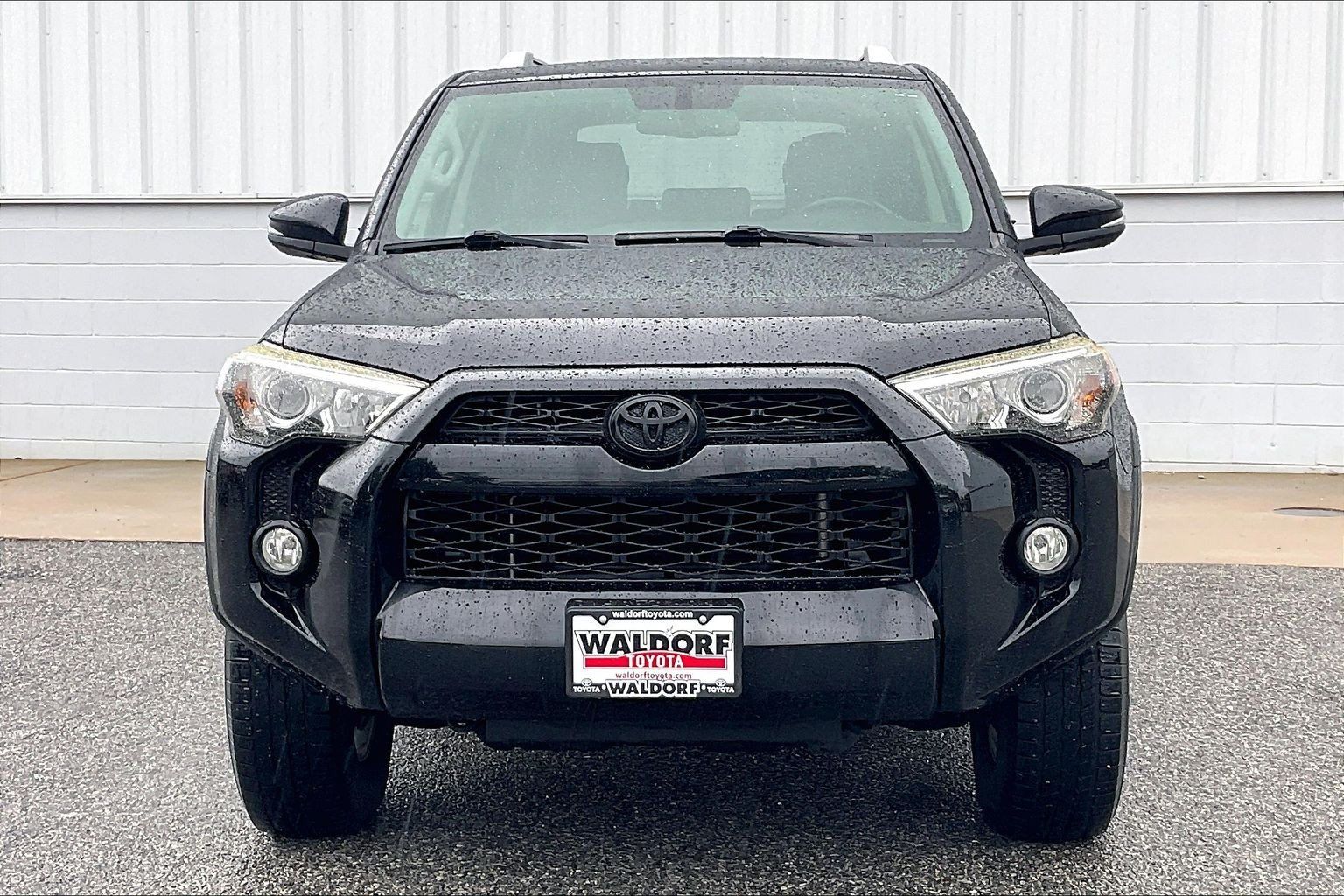Used 2016 Toyota 4Runner SR5 Premium AWD/4WD image 3