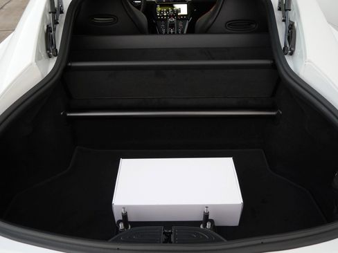 New 2026 Aston Martin V8 Vantage S image 21