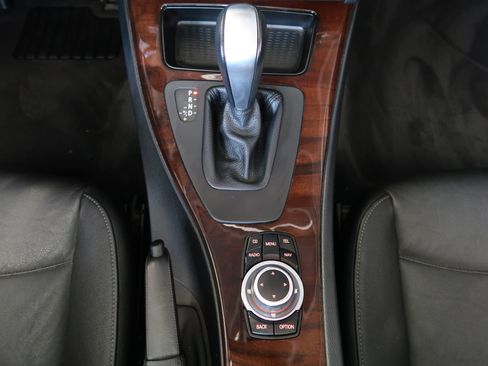 Used 2011 BMW 328i xDrive Sedan AWD/4WD image 20